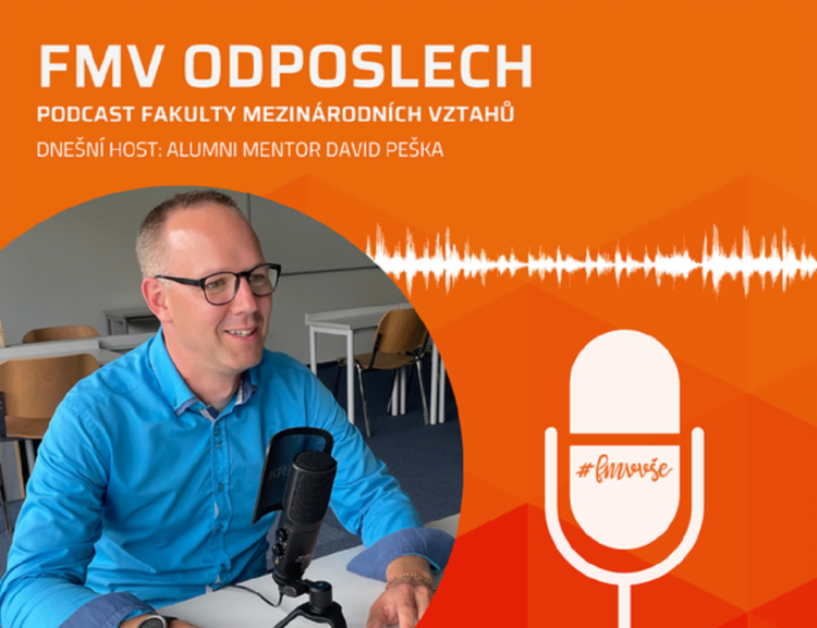 První podcast zimního semestru je tady! Nalaďte si FMV odposlech s absolventem Davidem Peškou.