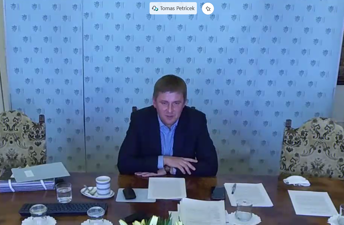 Na FMV proběhla debata s ministrem zahraničních věcí Tomášem Petříčkem